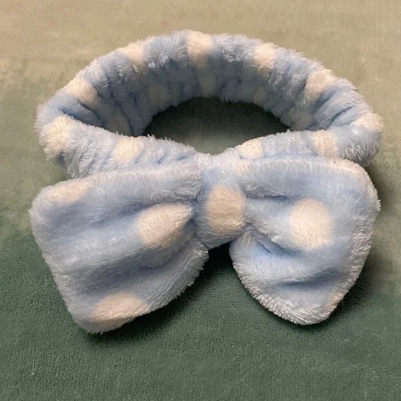 Glow on 5th Simply Glowing Vitamin C Serum & Keep It Handy Hand Cream - BUNDLE - Picture 9 of 10